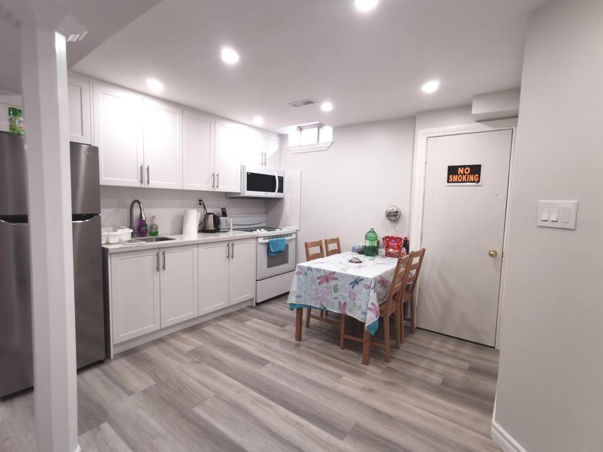 Perfect Location Comfort Private House Lower Level 2 Bedroom Unit Μισισάουγκα Εξωτερικό φωτογραφία
