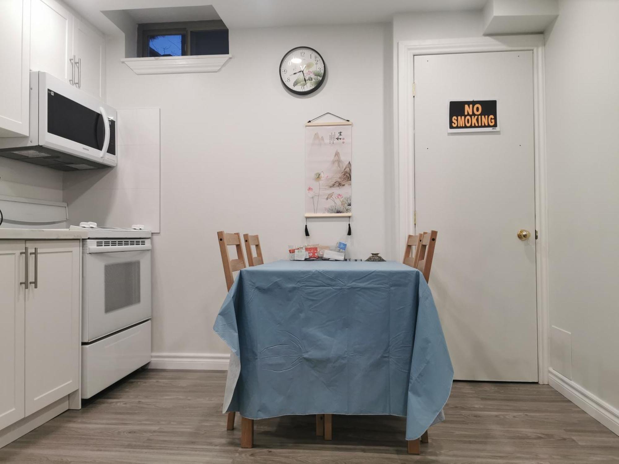 Perfect Location Comfort Private House Lower Level 2 Bedroom Unit Μισισάουγκα Εξωτερικό φωτογραφία